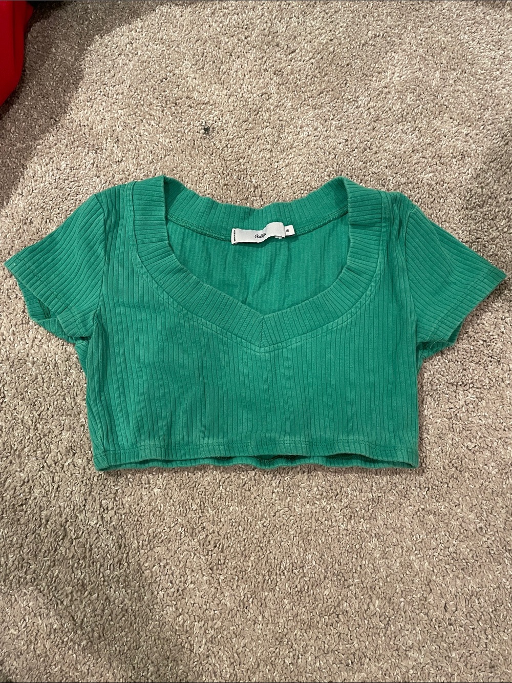 Adika Emerald Green Ribbed V-Neck Crop Top